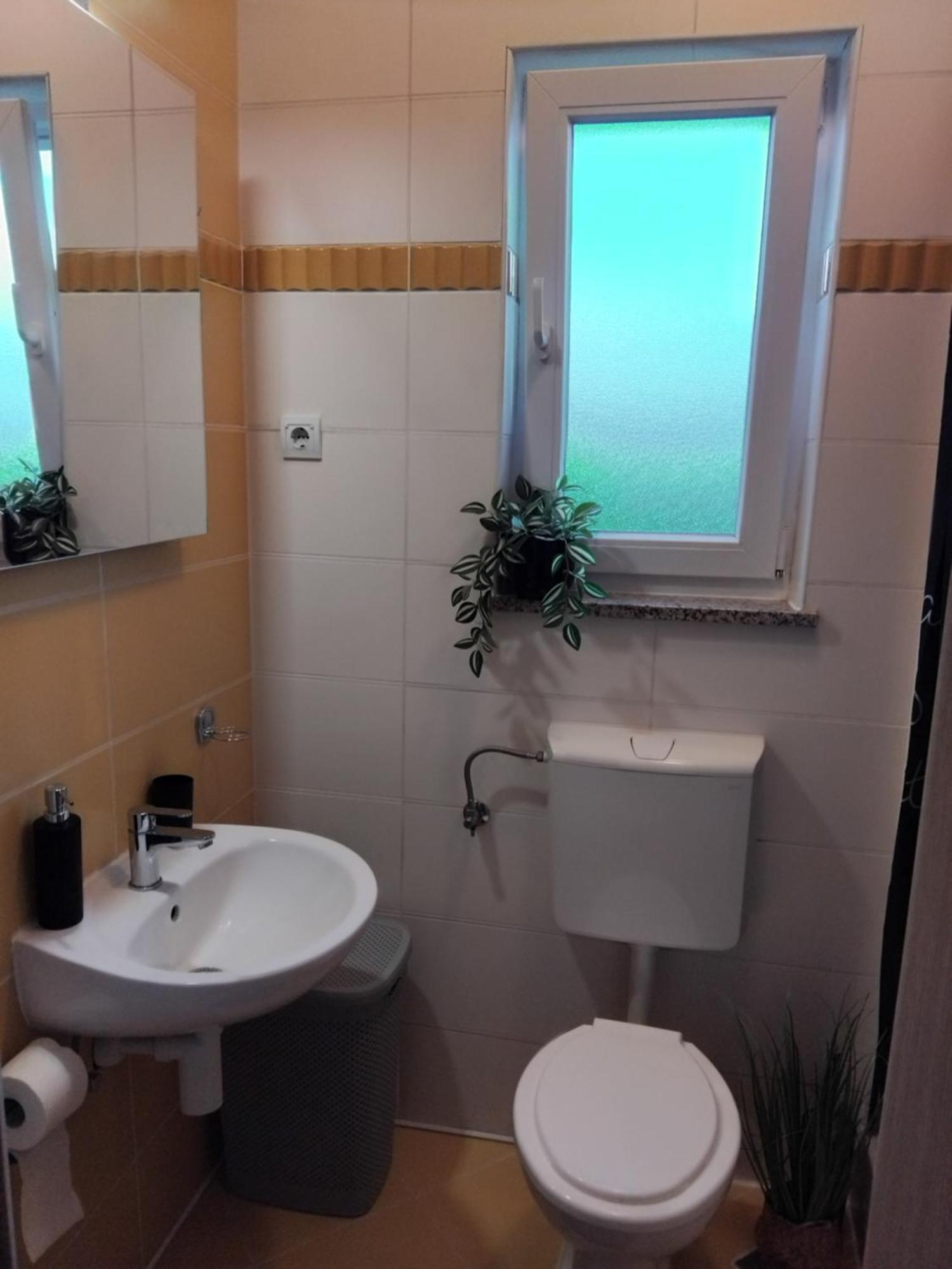 Studio Apartman Marly Daire Pula Dış mekan fotoğraf